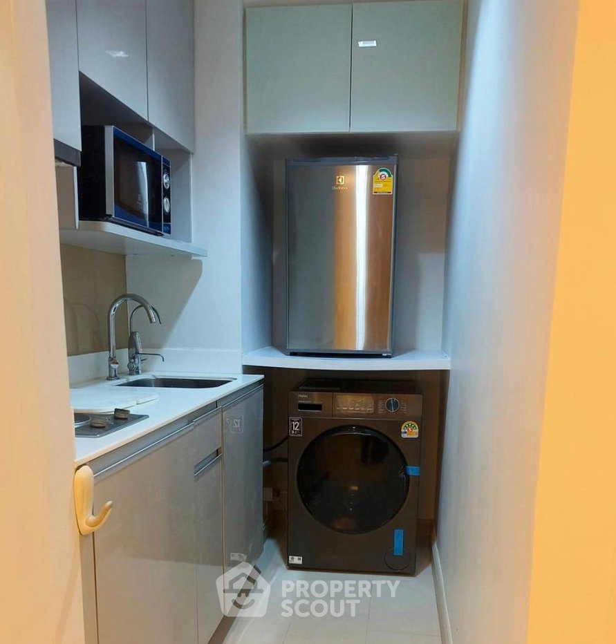 รูป คอนโด 2-ห้องนอน ที่ ไอดีโอ โมบิ สาทร ใกล้ BTS กรุงธนบุรี (ID 2744032) - รูปที่ 2/7