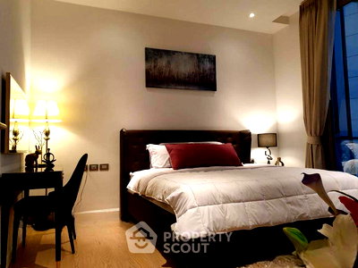 Condos for sale : 1-BR Condo at Magnolias Waterfront Residences near BTS Saphan Taksin (ID 2724332)