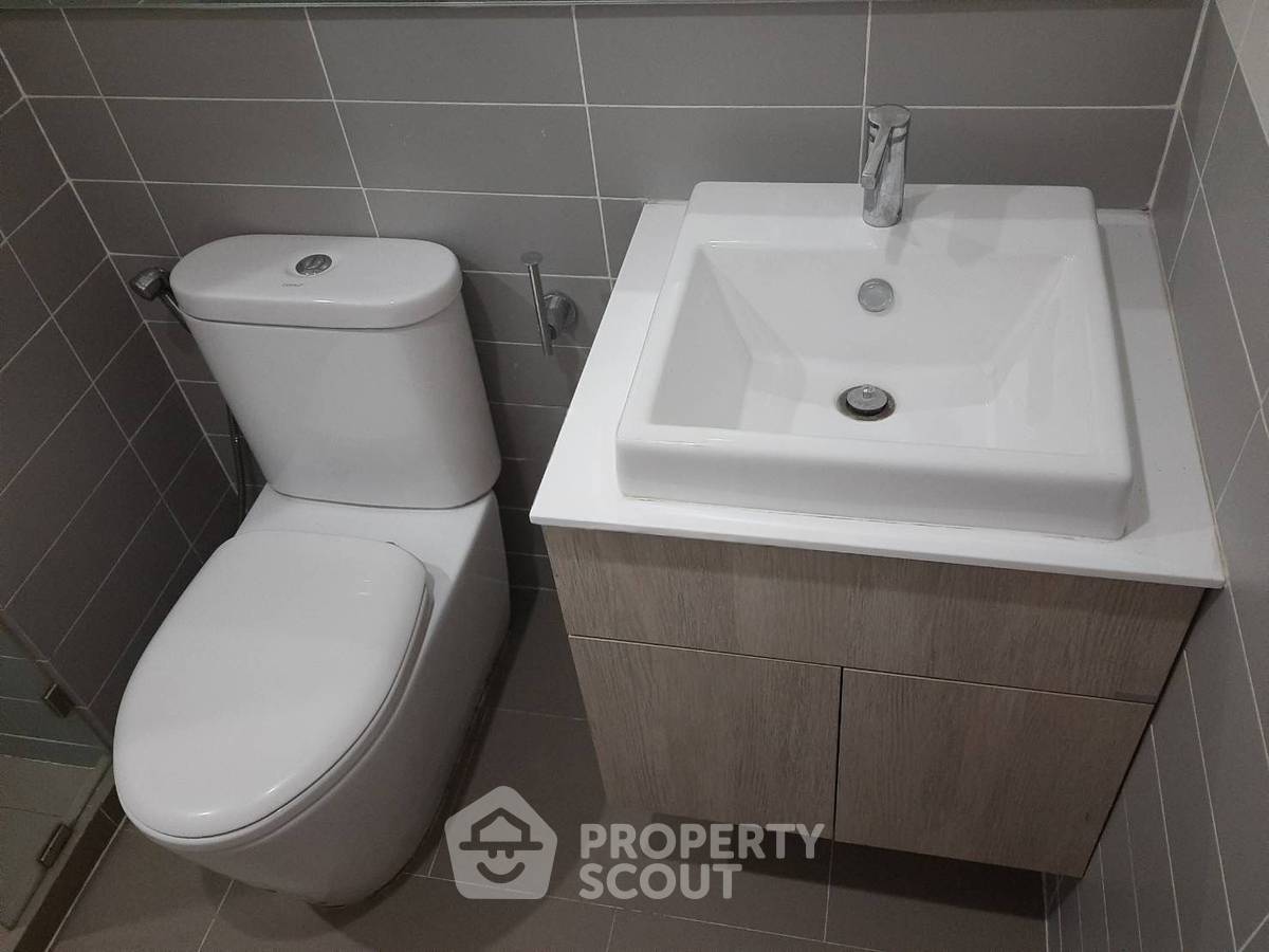 รูป คอนโด 1-ห้องนอน ที่ ไอดีโอ โมบิ สาทร ใกล้ BTS กรุงธนบุรี (ID 2744589) - รูปที่ 3/9