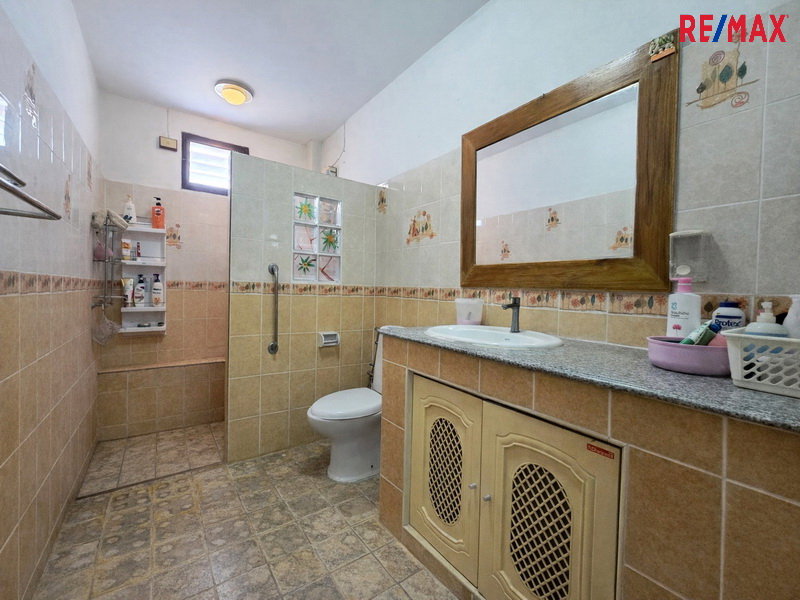 รูป ขายอาคารพาณิชย์ 3.5 ชั้น 3 คูหา พระราม 2 ซอยสะแกงาม 35/3 พื้นที่ใหญ่ เหมาะทำธุรกิจ - รูปที่ 29/34