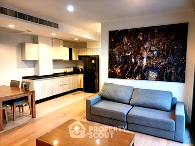 คอนโดให้เช่า : คอนโด 2-ห้องนอน ที่ เอช คิว ทองหล่อ ใกล้ BTS ทองหล่อ (ID 2110107)