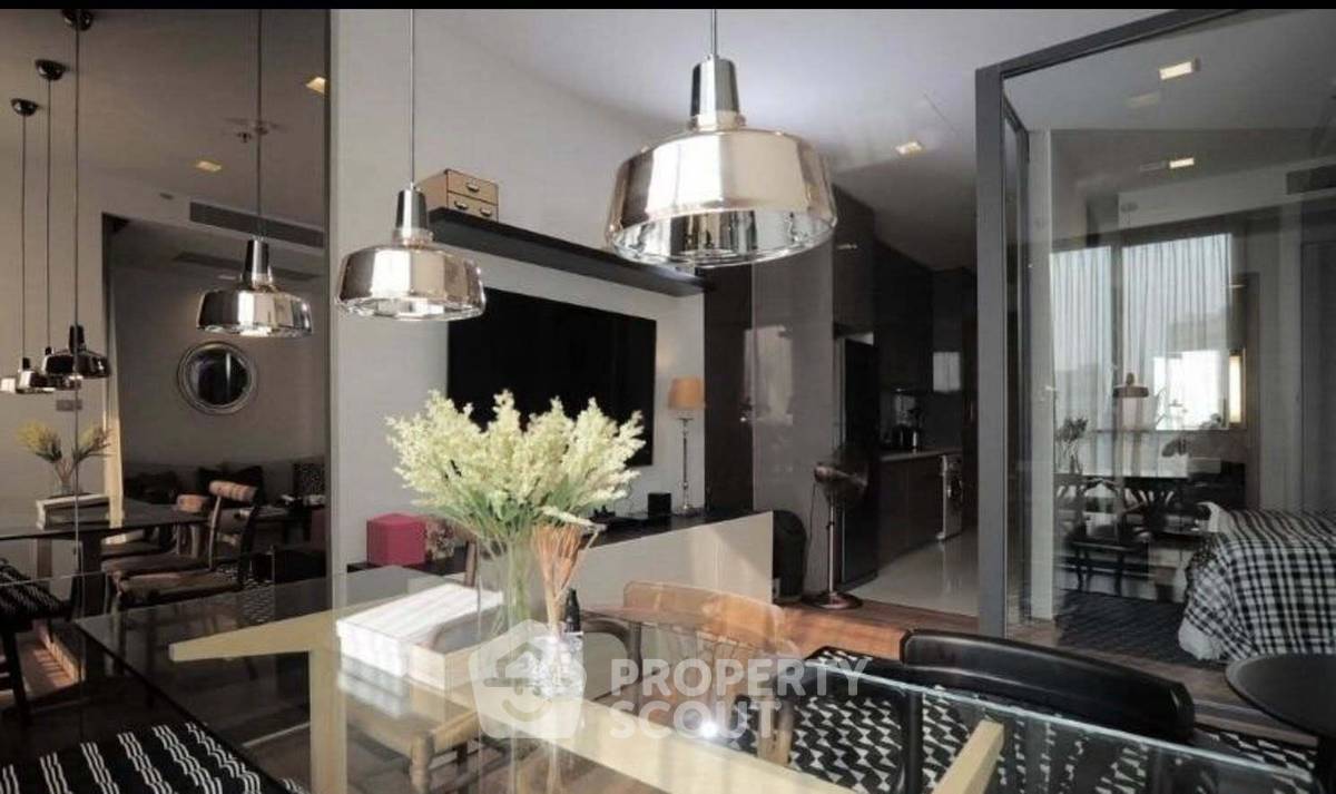 รูป คอนโด สตูดิโอ ที่ ไฮด์ สุขุมวิท 13 คอนโดมิเนี่ยม ใกล้ BTS นานา (ID 2743585) - รูปที่ 2/6