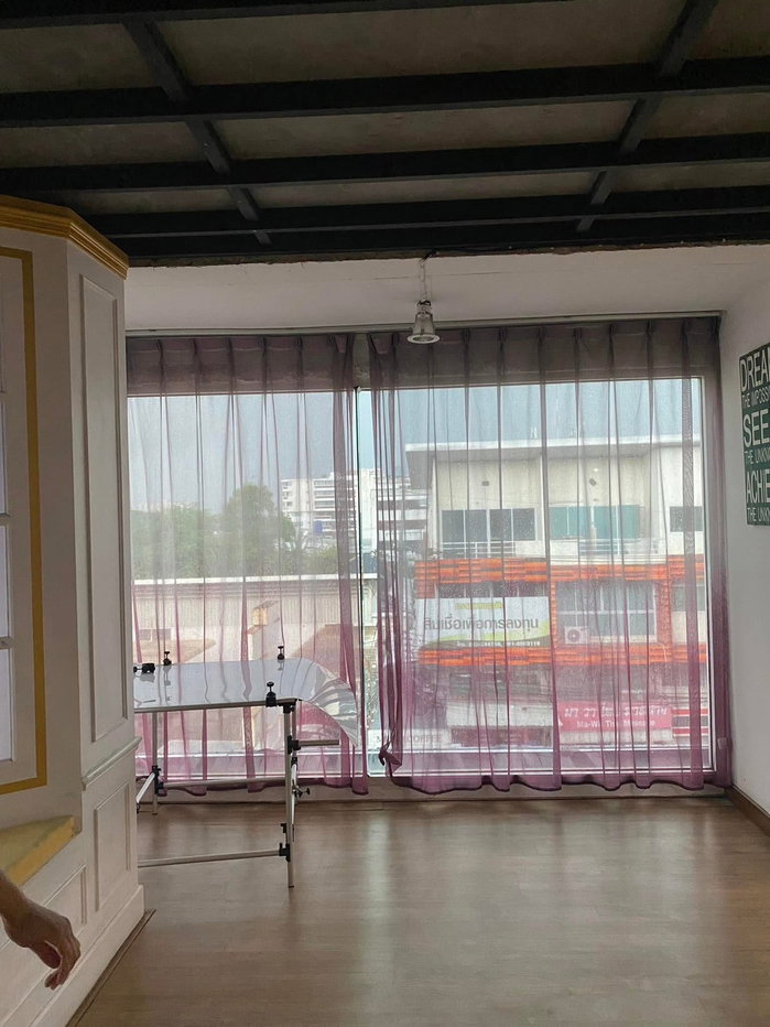 รูป ให้เช่า อาคารพาณิชย์ 2 คูหา 3 ชั้นครึ่ง พร้อมชั้นลอย ตกแต่งภายในเรียบร้อย พร้อมเปิดกิจการทันที เหมาะสำหรับ คลินิก สปา สำนักงาน ทำเลดี ตรงCBP -RW007788 - รูปที่ 23/25