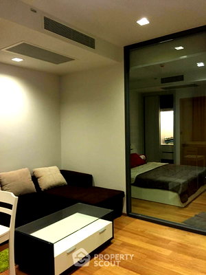 Condos for sale : Studio Condo at Hyde Sukhumvit 13 Condominium near BTS Nana (ID 2744755)