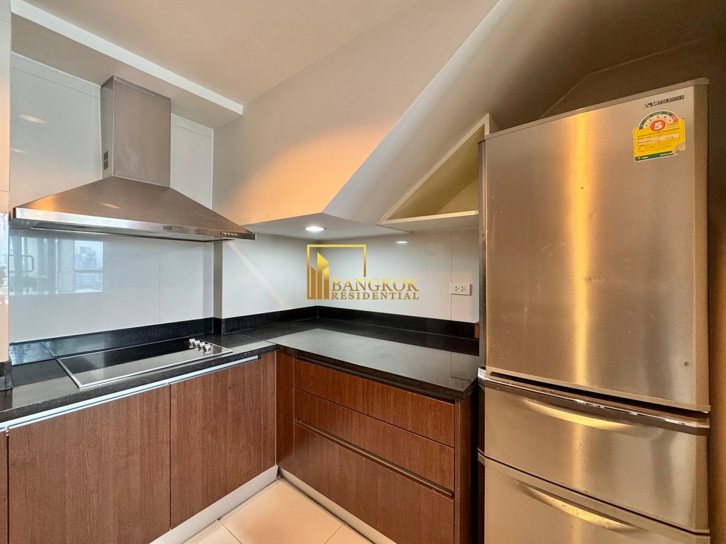 รูป The Rajdamri | Charming 2 Bed Duplex Condo Next to BTS - BR18685CD - รูปที่ 8/30