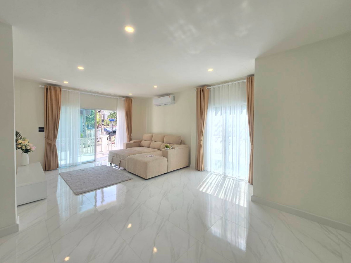 รูป ทาวน์เฮ้าส์หลังมุม ทำเลดีเยี่ยม รีโนเวทใหม่ สวยพร้อมอยู่ หมู่บ้านฟ้าปิยรมย์ เฟส1 เรือนหลวง ลำลูกกาคลอง6 บึงคำพร้อย ปทุมธานี ของแถมเยอะ - รูปที่ 20/45