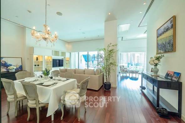 รูป คอนโด 2-ห้องนอน ที่ เลอ รัฟฟิเน่ สุขุมวิท 39 คอนโดมิเนียม ใกล้ BTS พร้อมพงษ์ (ID 2736011) - รูปที่ 3/14