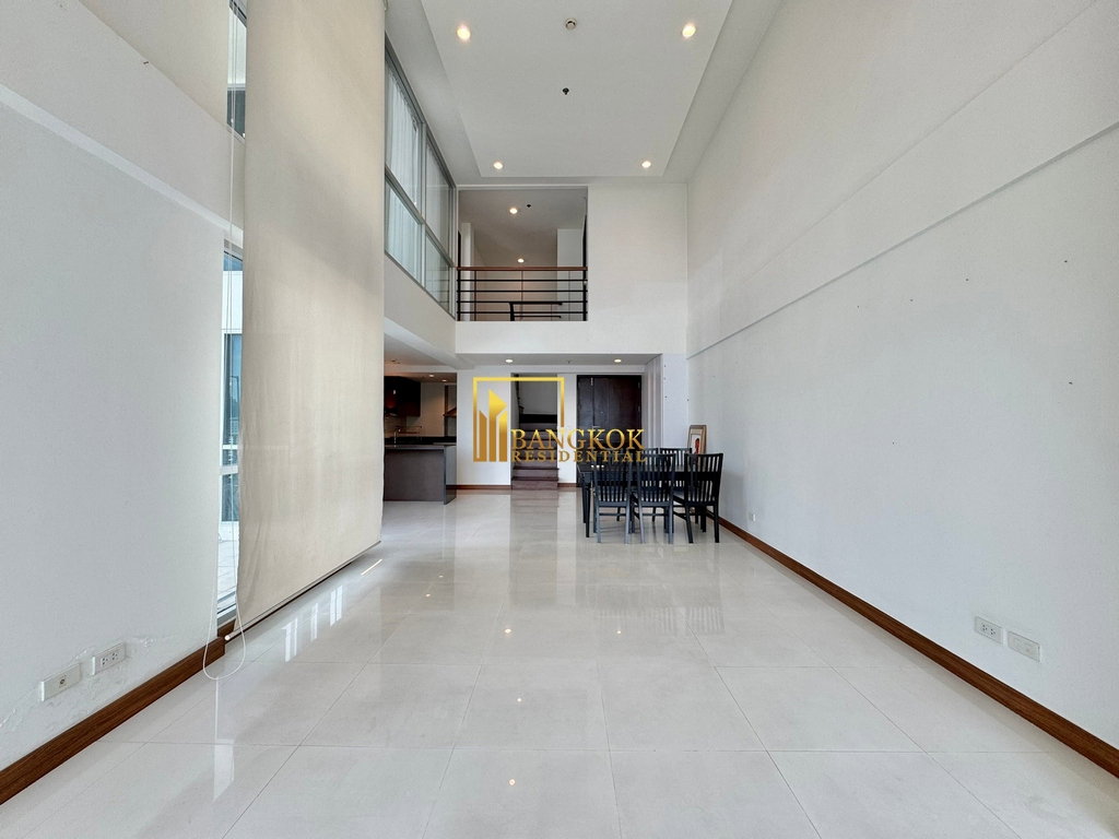 รูป The Rajdamri | Charming 2 Bed Duplex Condo Next to BTS - BR18685CD - รูปที่ 2/30