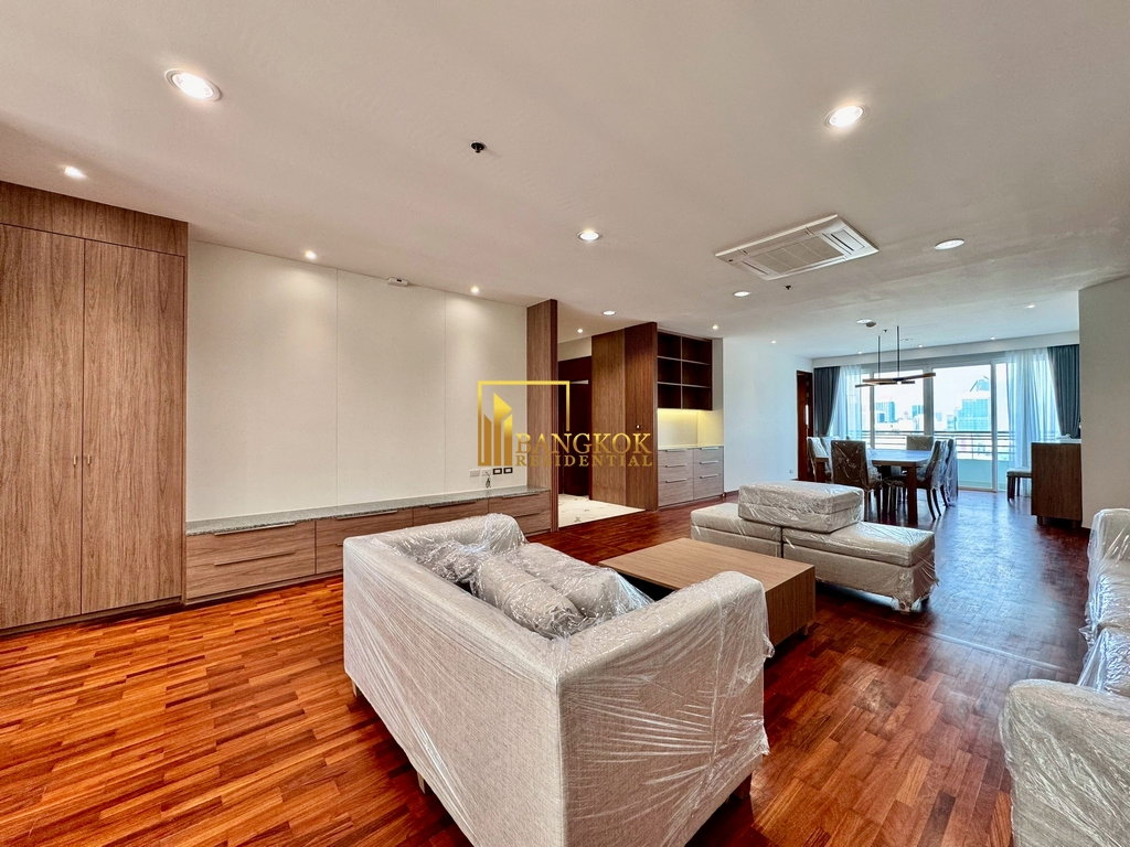 รูป Bright & Airy 4 Bedroom Luxury Apartment in Phrom Phong - BR21229AP - รูปที่ 3/55