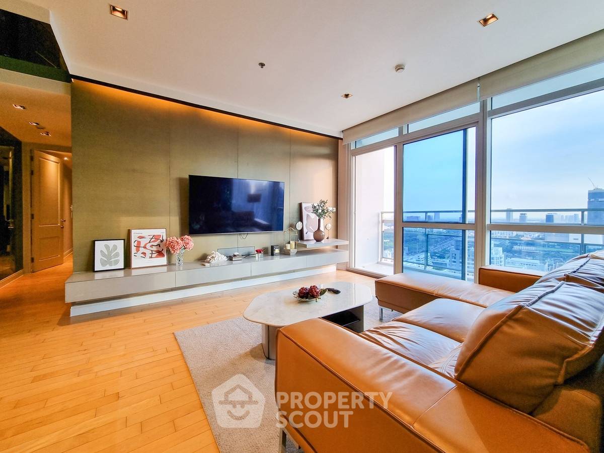 รูป คอนโด 2-ห้องนอน ที่ แอทธินี เรสซิเด้นซ์ ใกล้ BTS เพลินจิต (ID 2432226) - รูปที่ 2/4