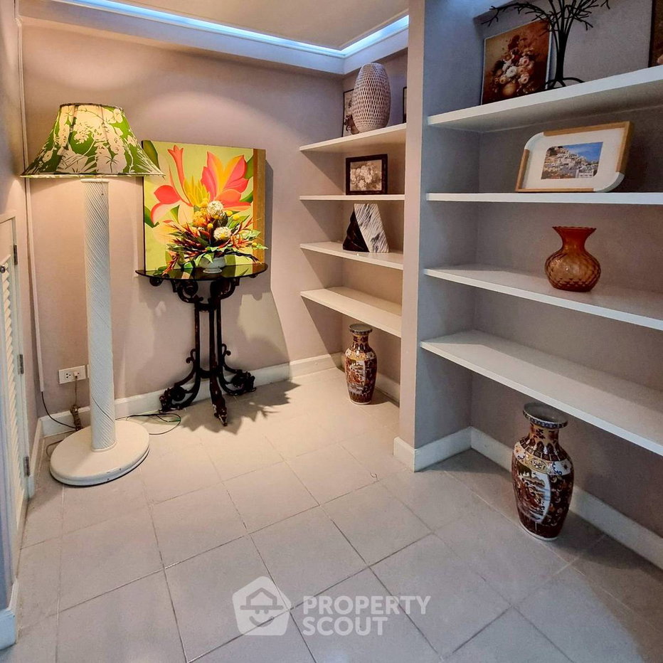 รูป คอนโด 2-ห้องนอน ที่ ศุภาลัย เพลส สุขุมวิท 39 ใกล้ BTS พร้อมพงษ์ (ID 2722833) - รูปที่ 8/23