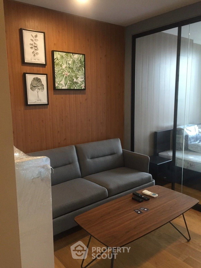 รูป คอนโด สตูดิโอ ที่ โนเบิล รีโว สีลม ใกล้ BTS สุรศักดิ์ (ID 2746378) - รูปที่ 1/8