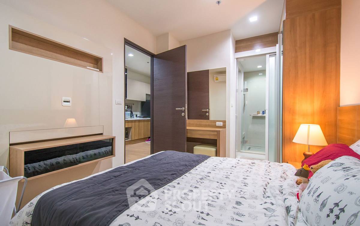 รูป คอนโด 1-ห้องนอน ที่ ริธึ่ม สาทร ใกล้ BTS สะพานตากสิน (ID 391698) - รูปที่ 5/5