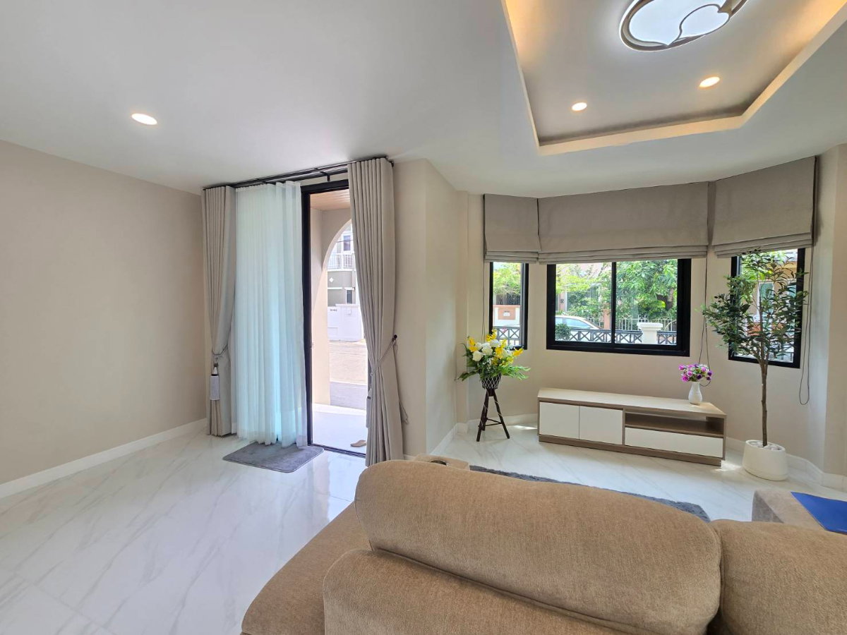 รูป บ้านแฝด2ชั้น รีโนเวทใหม่ ทำเลดีต้นโครงการ แต่งพร้อมอยู่ หมู่บ้านฟ้าปิยรมย์ เฟส6 พฤกษ์วนา ลำลูกกาคลอง6 บึงคำพร้อย ปทุมธานี แถมเฟอร์,แอร์ - รูปที่ 28/49