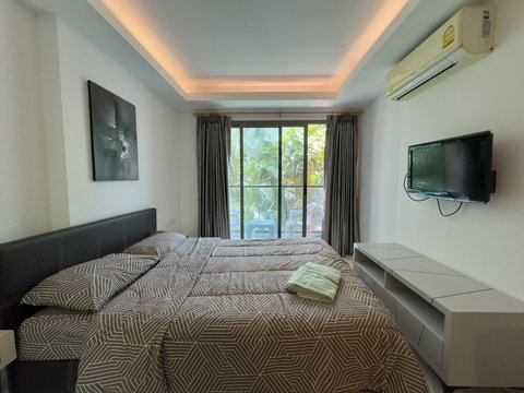 1 Bedroom Condo for Sale at Laguna Beach Resort 2 in Pattaya
