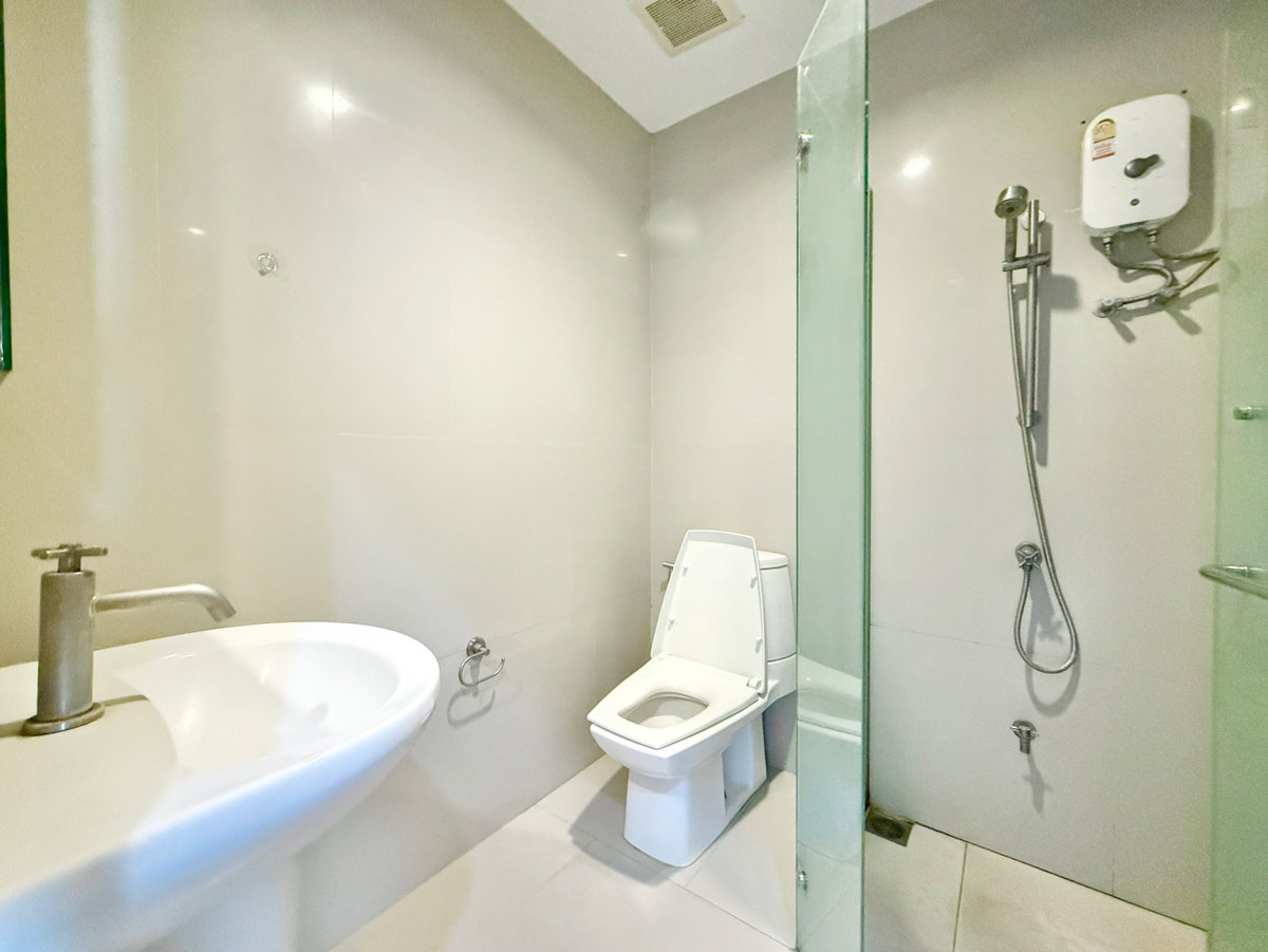 picture For sale ðâĻ The issara Ladprao , Studio 2.99 MB. - 9/9