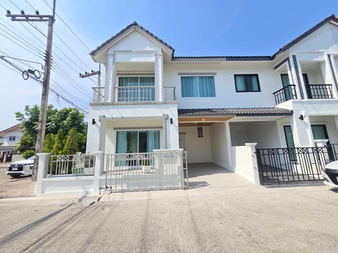 ทาวน์เฮ้าส์หลังมุม ทำเลดีเยี่ยม รีโนเวทใหม่ สวยพร้อมอยู่ หมู่บ้านฟ้าปิยรมย์ เฟส1 เรือนหลวง ลำลูกกาคลอง6 บึงคำพร้อย ปทุมธานี ของแถมเยอะ