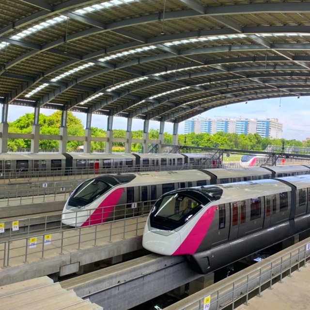 รูป เหมาะสำนักงาน คลินิก หรือพักอาศัย ใกล้แฟชั่นนวลจันทร์ 500 ม.2 น้ำ อาคารพาณิชย์ให้เช่า 4.5 ชั้น ห้องริม 3 นอน 20 ตร.วา. 330 ตร.ม. - รูปที่ 5/6