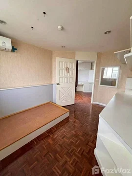 คอนโดให้เช่า 3 ห้องนอน ในโครงการ ไท ปิง ทาวเวอร์ส 6117075