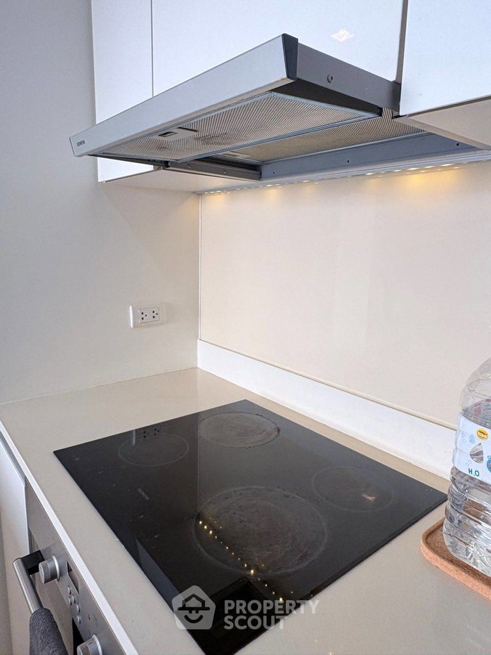picture 18th-Floor 1-BR The River Condominium Near BTS Saphan Taksin (ID 2745079) - 9/22