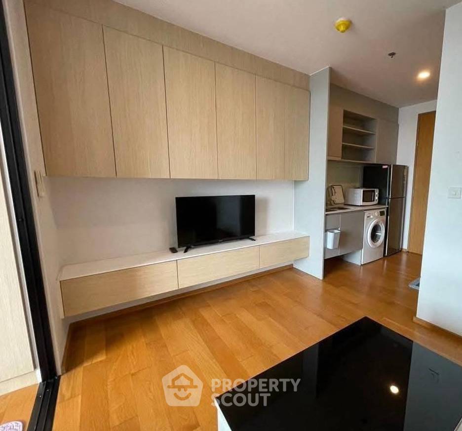 รูป คอนโด 1-ห้องนอน ที่ โนเบิล รีโว สีลม ใกล้ BTS สุรศักดิ์ (ID 2428506) - รูปที่ 6/9
