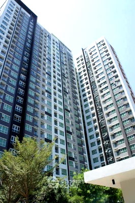 Condos for sale Kluai Nam Thai : 2-BR Condo at Aspire Rama 4 near BTS Phra Khanong (ID 2733631)