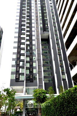 Condos for sale : 2-BR Condo at The Edge Sukhumvit 23 near MRT Sukhumvit (ID 2744401)