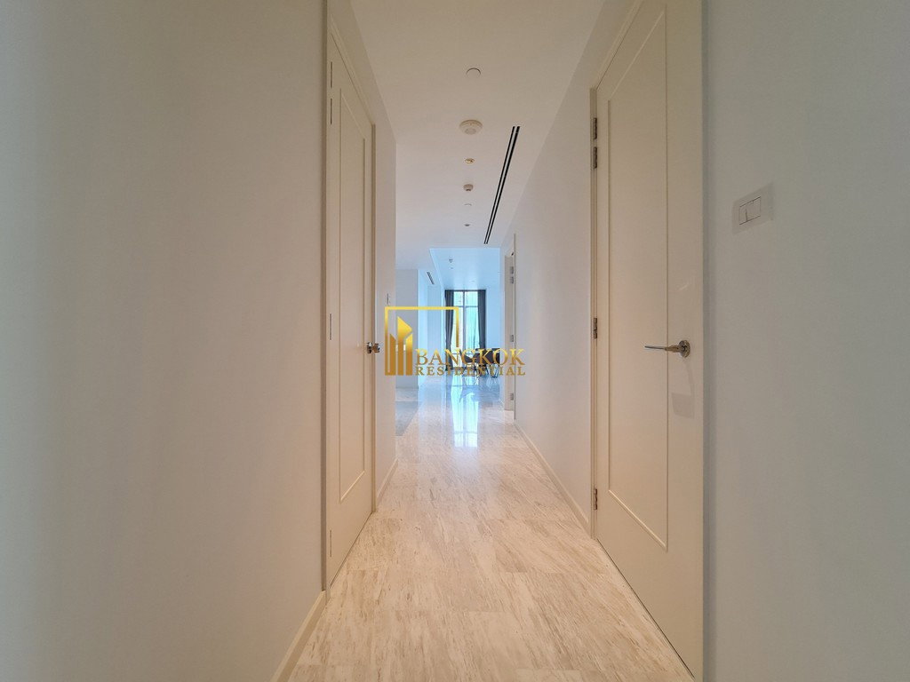 รูป The Four Seasons Residences | Stunning 3 Bed Luxury Condo - BR9600CD - รูปที่ 37/62