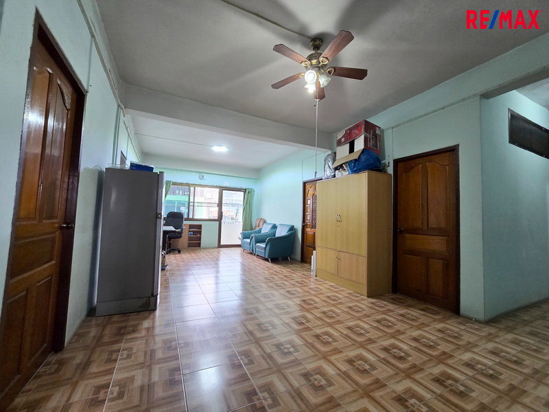 รูป ขายอาคารพาณิชย์ 3.5 ชั้น 3 คูหา พระราม 2 ซอยสะแกงาม 35/3 พื้นที่ใหญ่ เหมาะทำธุรกิจ - รูปที่ 21/34