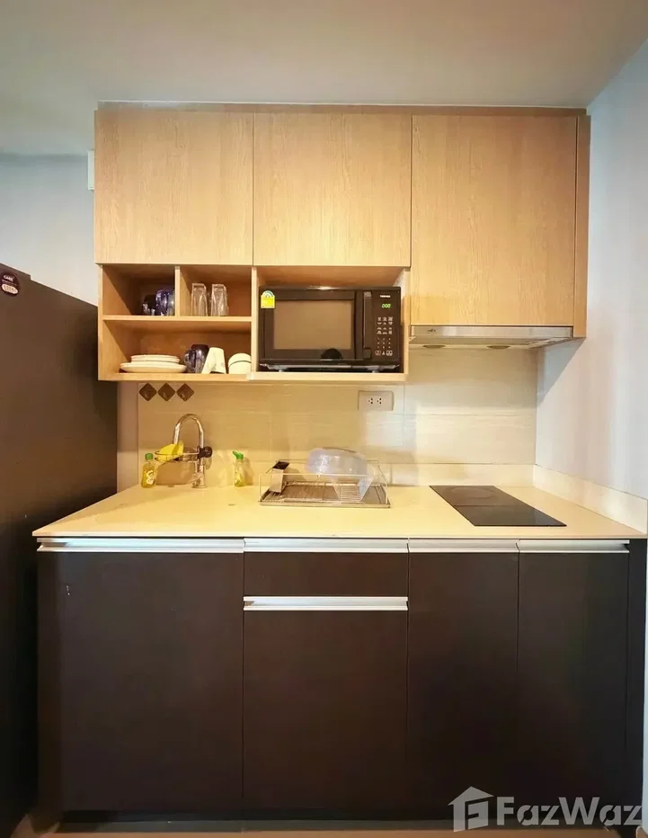รูป คอนโดให้เช่า 1 ห้องนอน ในโครงการ คิว ชิดลม-เพชรบุรี 5824589 - รูปที่ 8/11