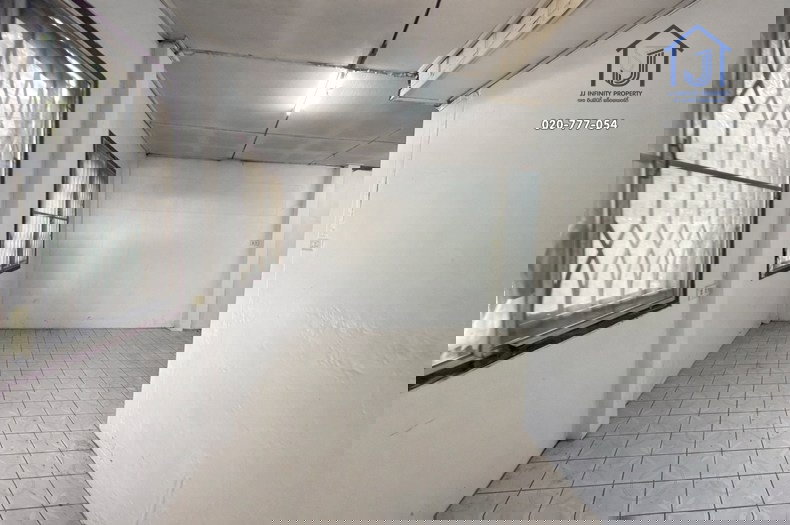 รูป ขายบ้านแฝด 2 ชั้น 34 ตารางวา หมู่บ้านปิ่นเจริญ 2 ถนนสรงประภา ใกล้สนามบินดอนเมือง - รูปที่ 8/16