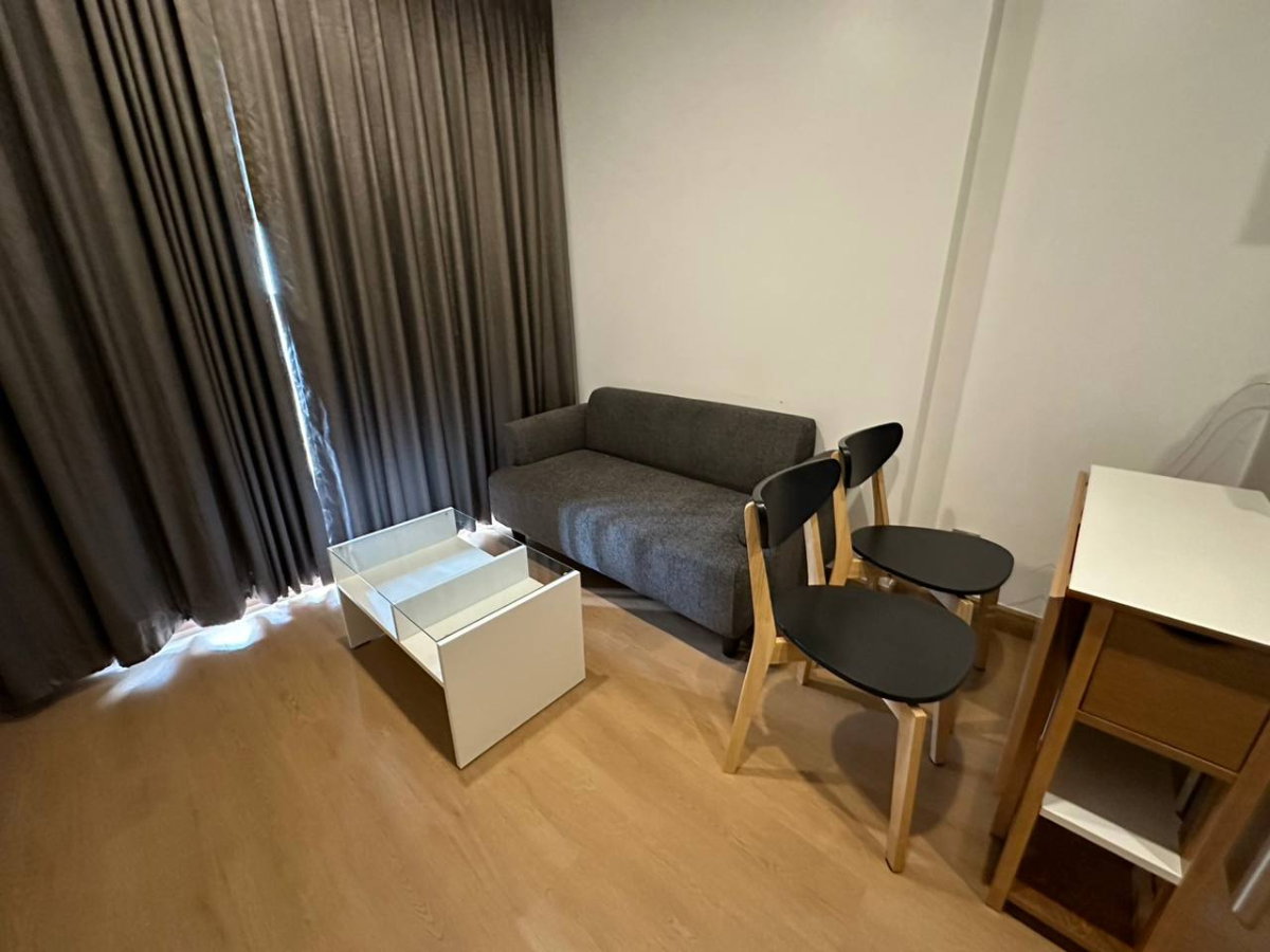 รูป Knightsbridge Prime Sathorn【𝐒𝐄𝐋𝐋 & 𝐑𝐄𝐍𝐓】🔥ห้องโทนหรูเรียบ เท่แบบโมเดิร์น ดูแพงทุกมุม🔥 ติดต่อไลน์ไอดี: @hacondo - รูปที่ 4/10