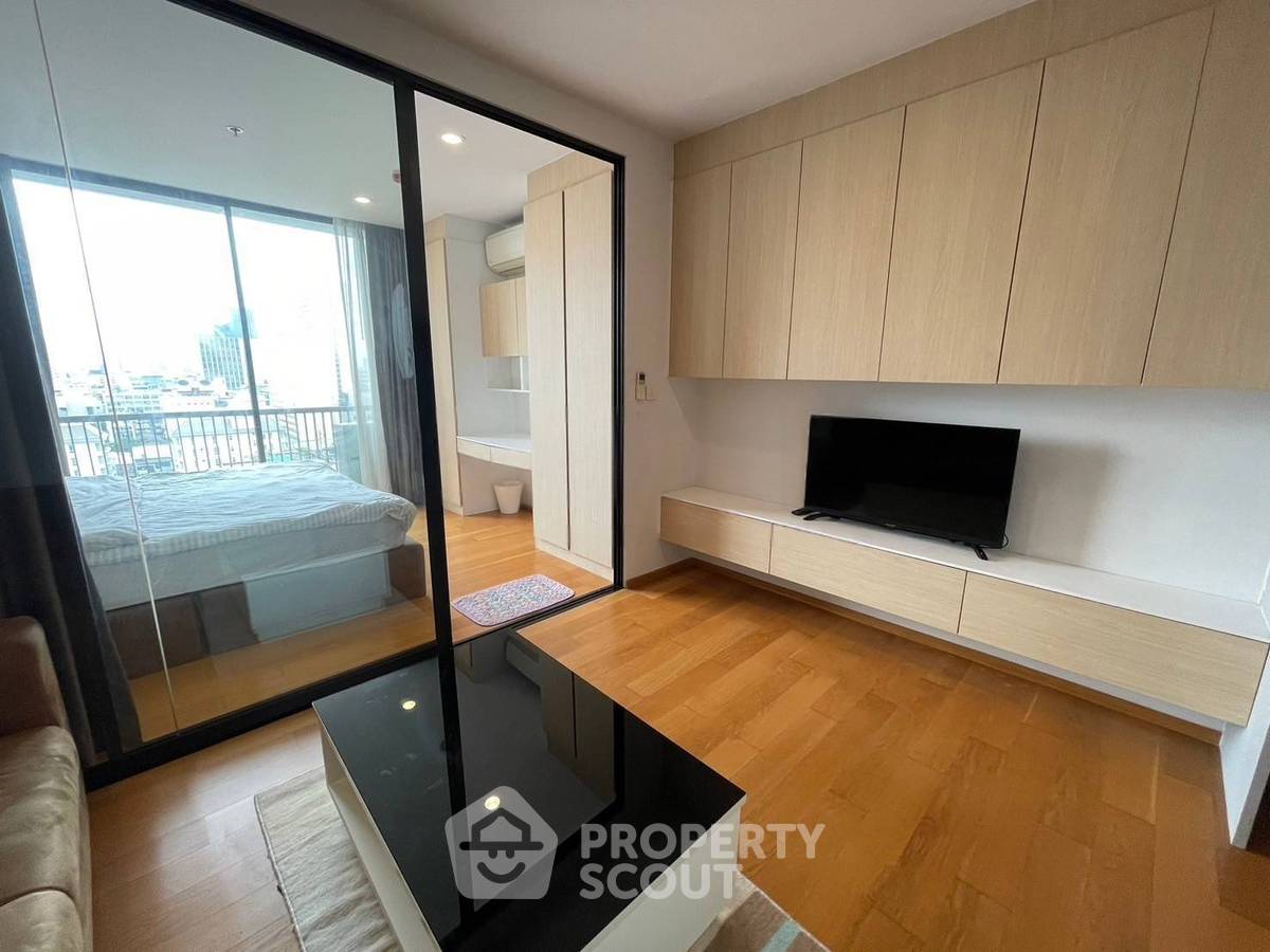 รูป คอนโด สตูดิโอ ที่ โนเบิล รีโว สีลม ใกล้ BTS สุรศักดิ์ (ID 2745456) - รูปที่ 4/13