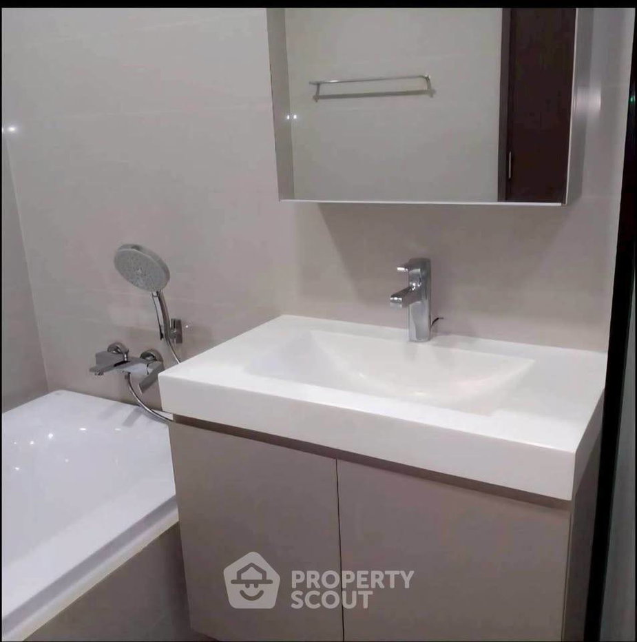 picture 2-BR Condo Pyne By Sansiri, 67 Sqm, 30m to BTS Ratchathewi (ID 2744937) - 4/5