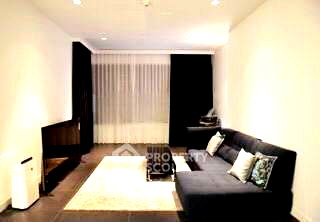 Condos for sale : 2-BR Condo at 185 Rajadamri near BTS Ratchadamri (ID 2744615)