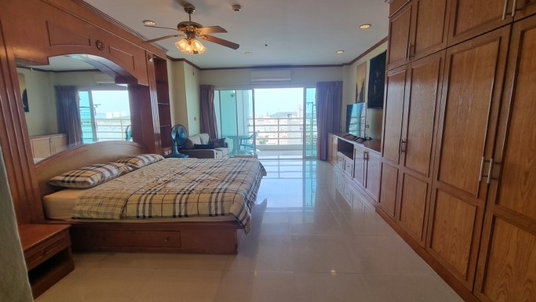 1 Bed Condo for Sale at View Talay 6 in Central Pattaya