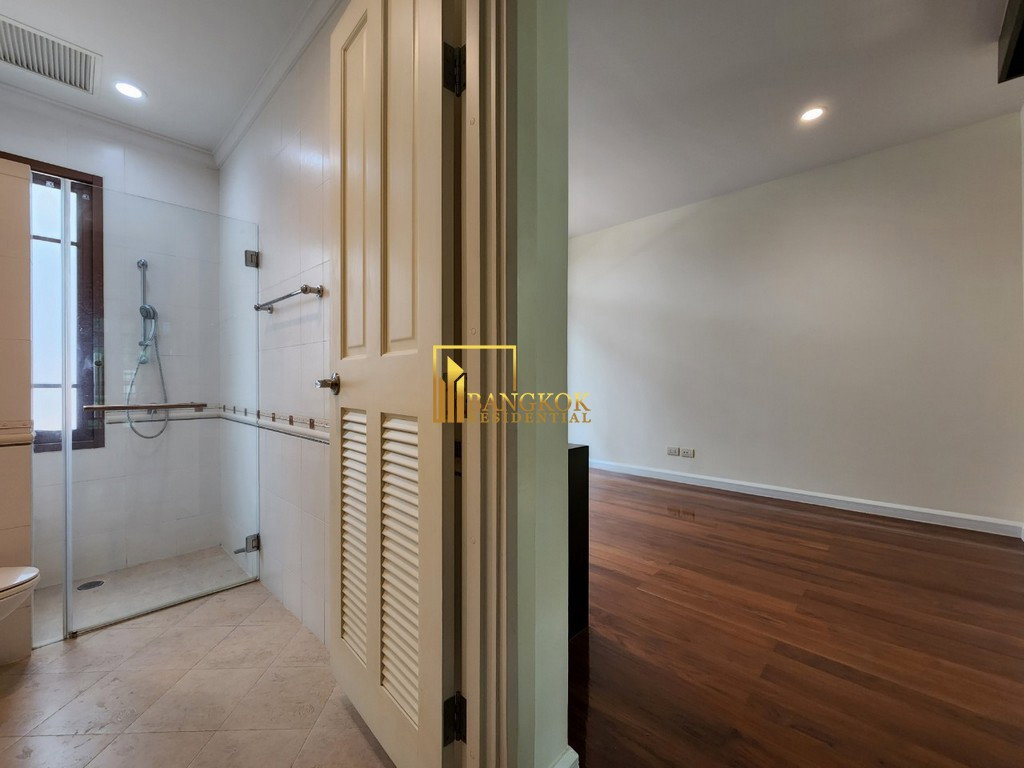 รูป Baan Sansiri 67 | Luxurious 4 Bedroom House in Phra Khanong - BR27822SH - รูปที่ 13/46