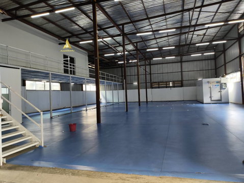 ให้เช่าโกดังพร้อมออฟฟิศ 2 ชั้น พื้นที่ 750 - 1,000 ตร.ม. ย่านโพธิ์แก้ว 3 ลาดพร้าว 101 รถเทรลเลอร์เข้าออกได้ ใกล้เลียบด่วน