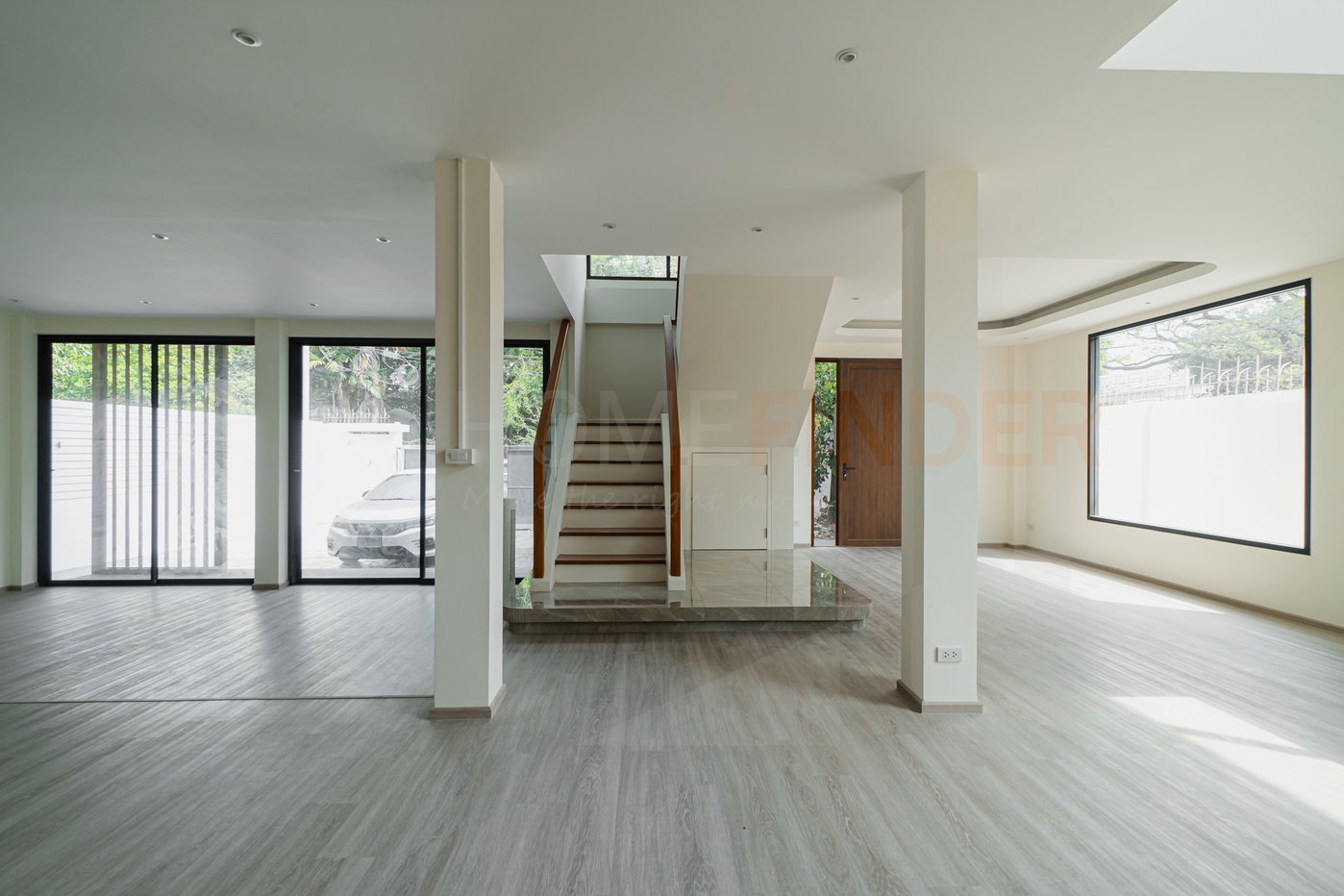 รูป House in Phra Khanong 4 bedrooms, for sale - รูปที่ 6/44