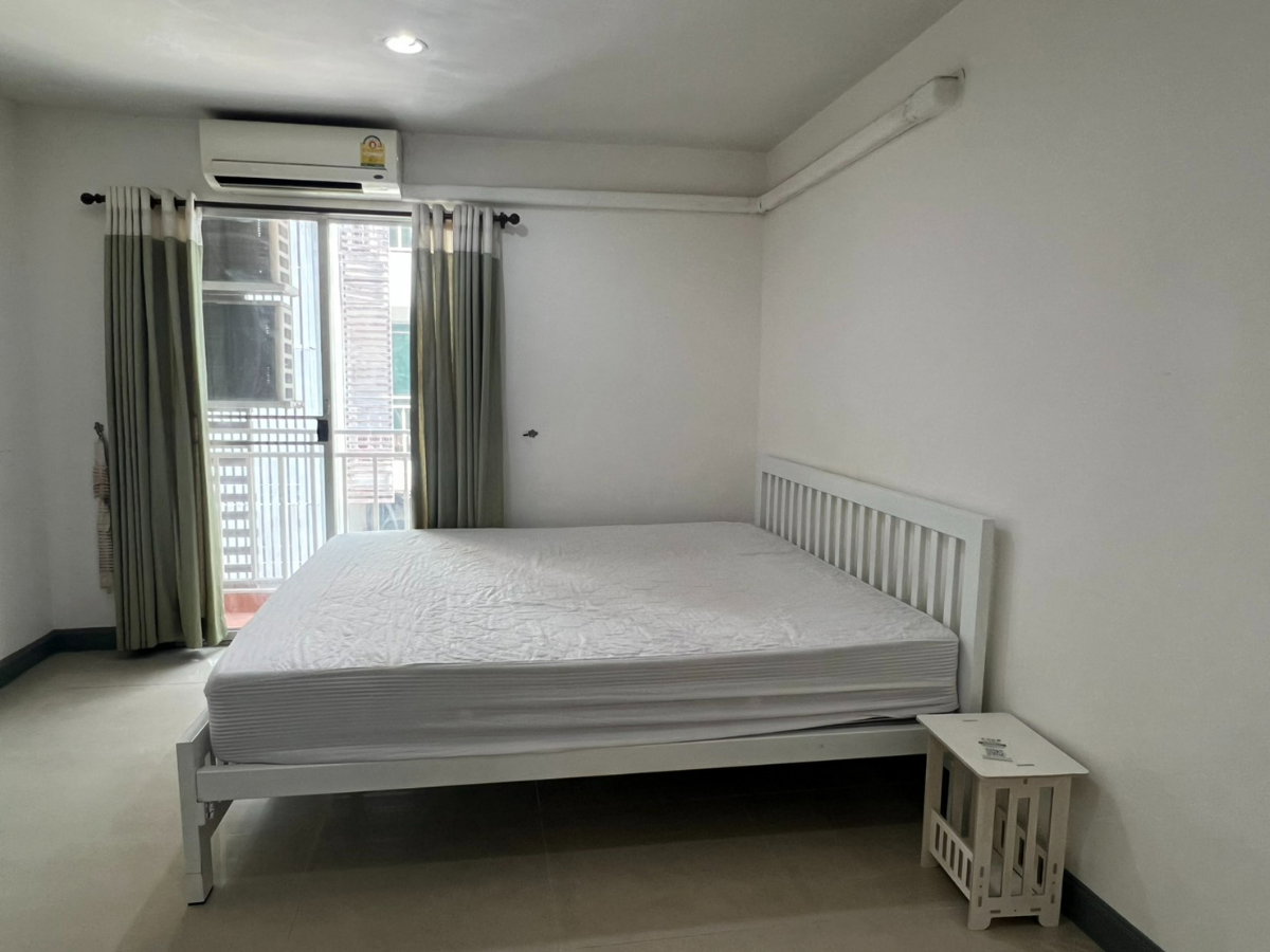picture RoomFor Rent Condo Regent Home 7 Bangna  - 1/11
