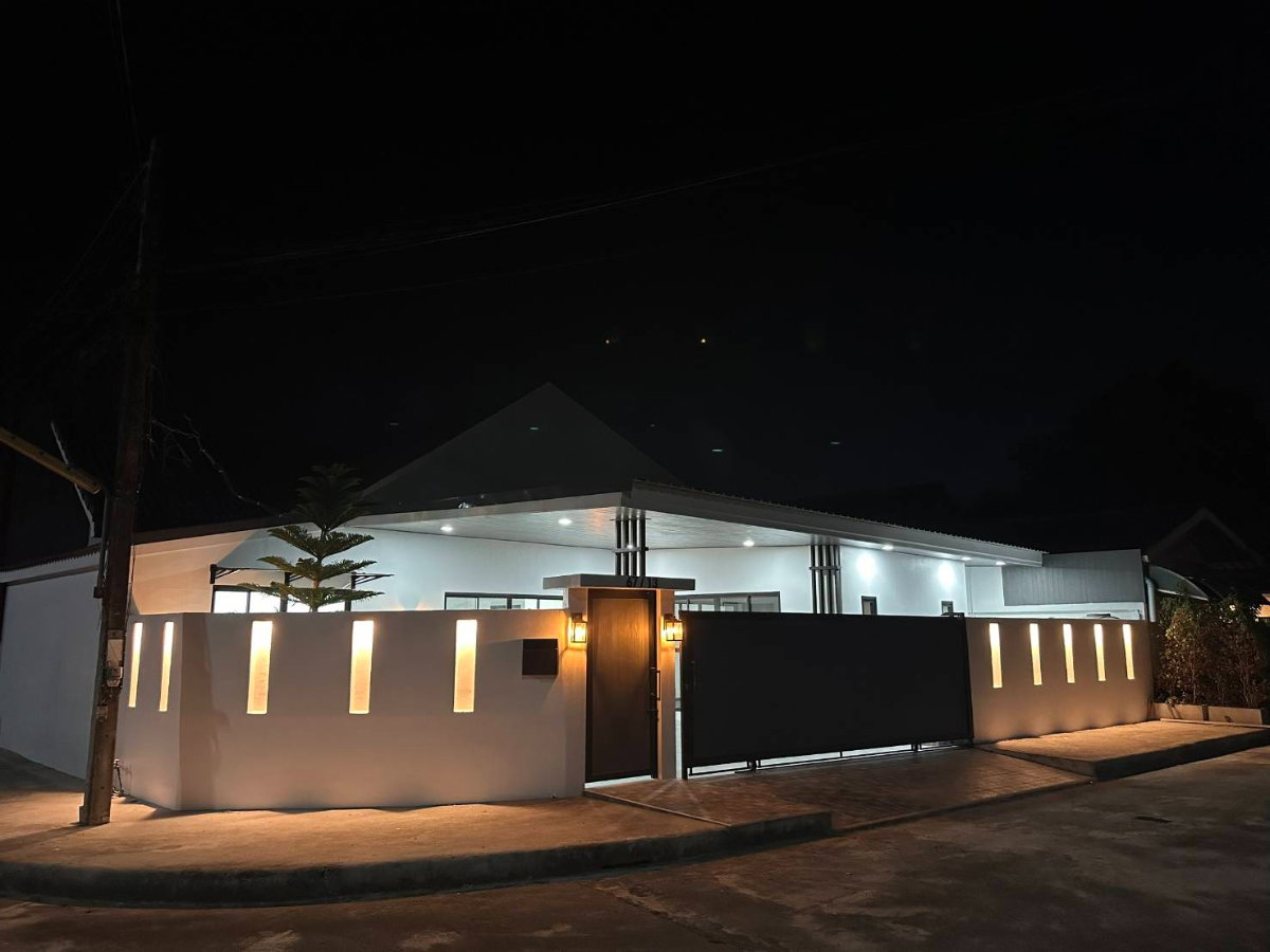 รูป 🏡 บ้านหลังมุม ฉลอง วงศ์สิริ นาบอน รีโนเวทใหม่ พร้อมอยู่ ✨ - รูปที่ 1/20