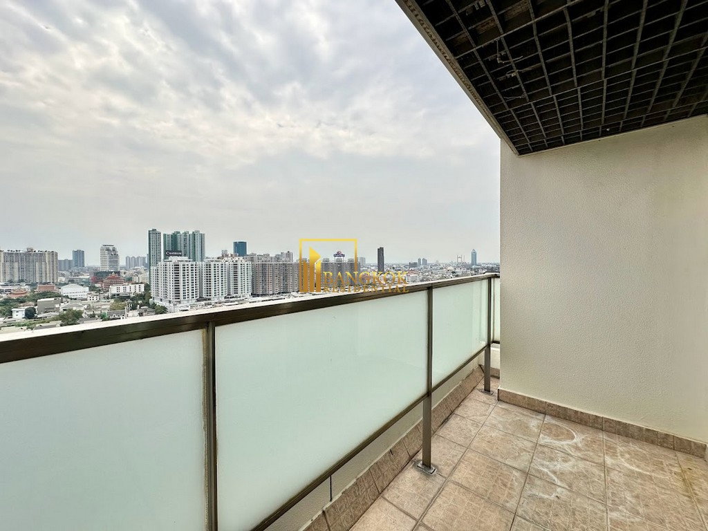 รูป Nondzee Condo | Affordable 2 Bedroom Property in Sathorn - BR15942CD - รูปที่ 4/29