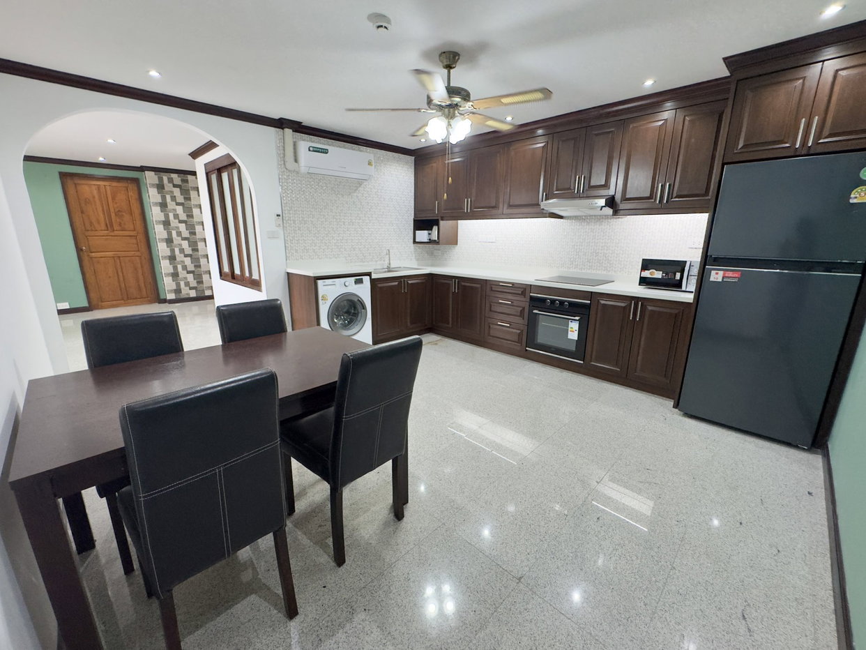 รูป 2 Bed Condo for Rent at Royal Hill Resort in Thappraya Pattaya - รูปที่ 11/20