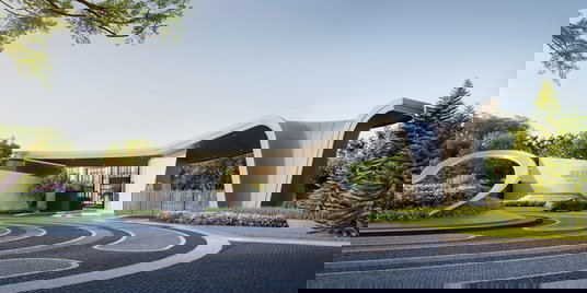 กูธ์เธ่ สุขุมวิท 76