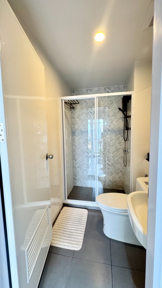 รูป Condo For Rent ให้เช่า  รีเจ้นท์โฮมวุฒากาศ - รูปที่ 3/10
