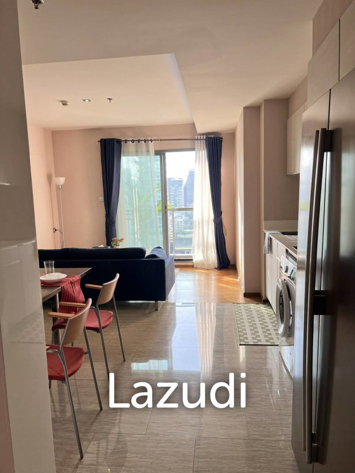 รูป 85.9 ตร.ม.  2 ห้องนอน  2 ห้องน้ำ คอนโดสำหรับ ขาย & เช่าใน คลองเตยเหนือ - รูปที่ 1/23