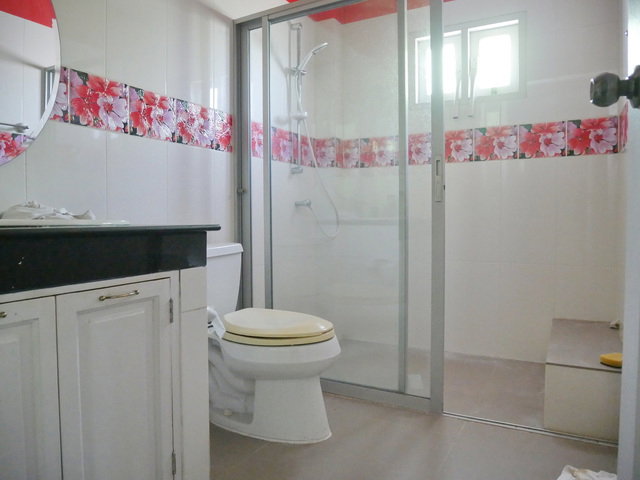 รูป ขายบ้านเดี่ยว หมู่บ้านสี่ไชยทอง3 ซอย แจ้งวัฒนะ-ปากเกร็ด 24 ถนนแจ้งวัฒนะ ตำบลบางตลาด อำเภอปากเกร็ด นนทบุรี  ใกล้ห้างเซ็นทรัล แจ้งวัฒนะใกล้ห้างบิ๊กซี  - รูปที่ 7/15