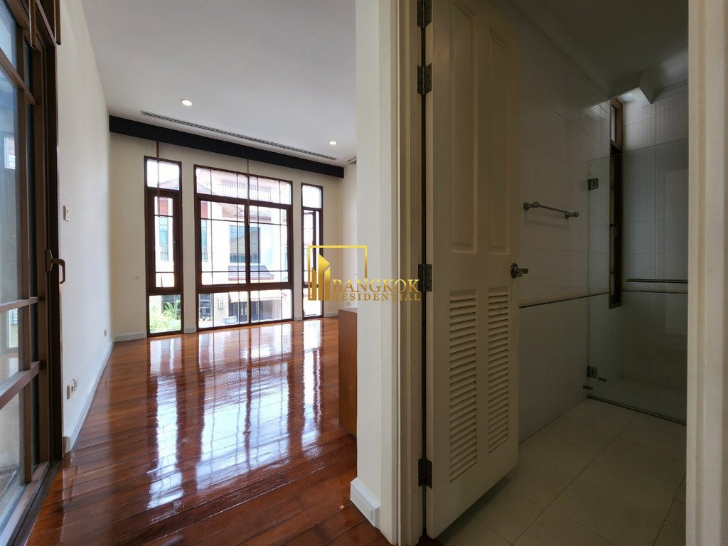 รูป Baan Sansiri 67 | Luxurious 4 Bedroom House in Phra Khanong - BR27822SH - รูปที่ 26/46