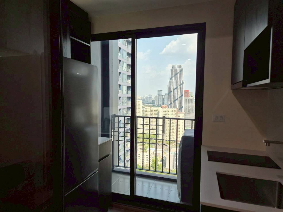 รูป 🟢ER25942 🟢ให้เช่า / For Rent Nue District R9 Rama 9 | 1 ห้องนอน 1 ห้องน้ำ | 💰 21,000 บาท/เดือน - รูปที่ 9/14