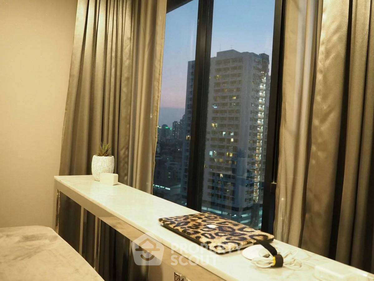 รูป คอนโด 2-ห้องนอน ที่ เดอะ นิช ไพรด์ ทองหล่อ เพชรบุรี ใน บางกะปิ (ID 2439688) - รูปที่ 7/10